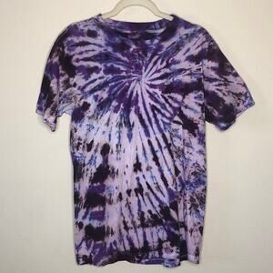 handmade purple tie dye tee medium